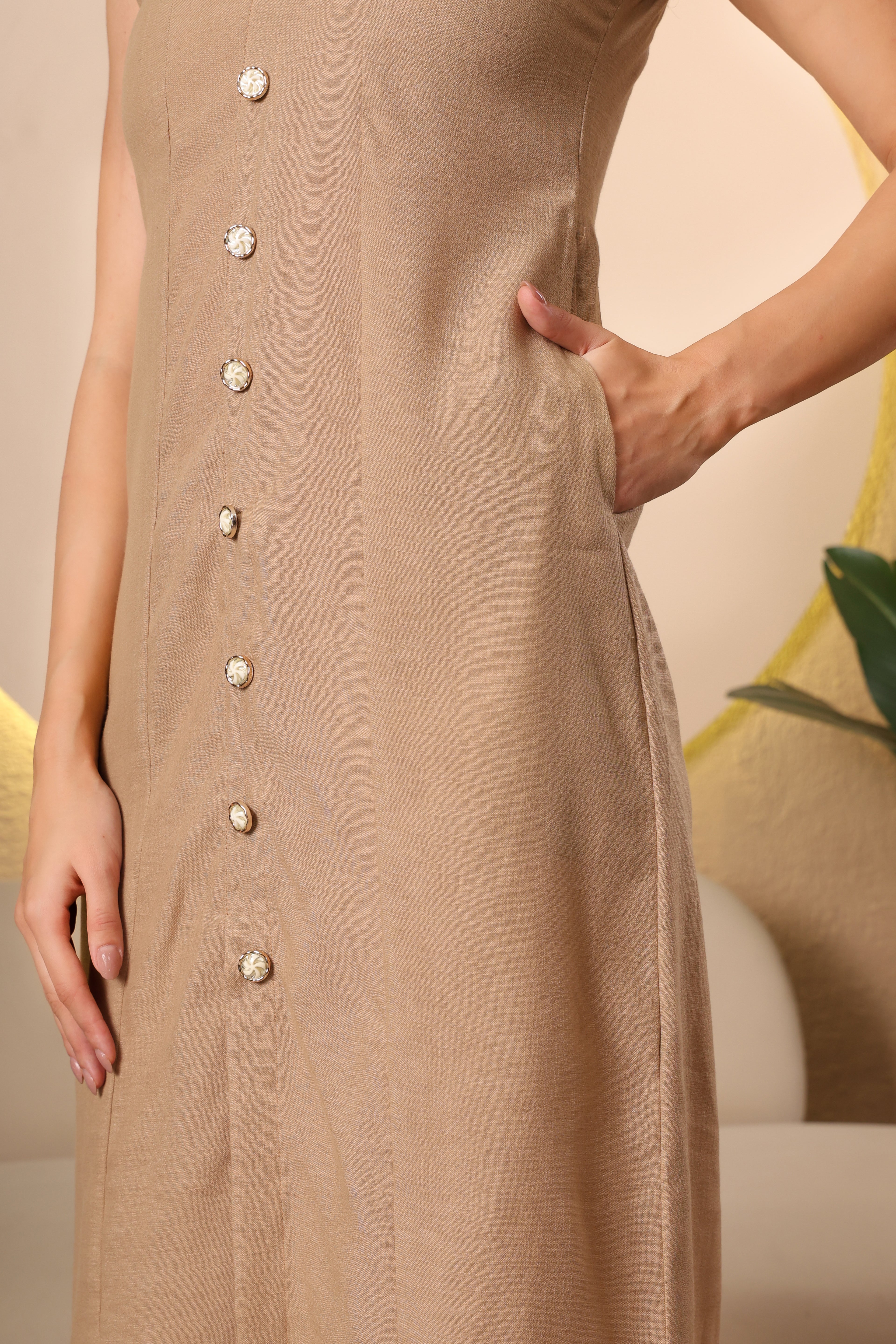 Elegant Collared Summer Dress