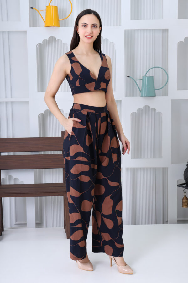 Dual Tone Elegance - Image 3