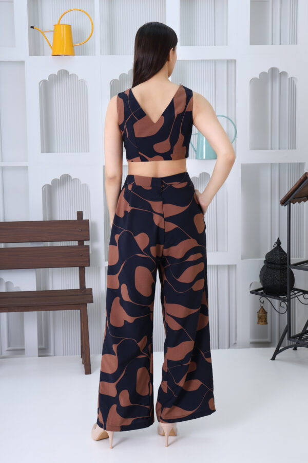 Dual Tone Elegance - Image 5